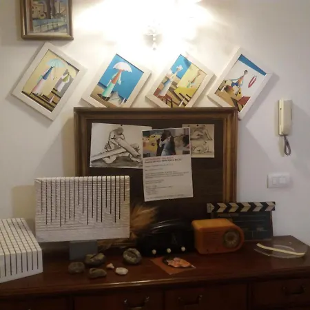 Проживание в семье Artistic House *